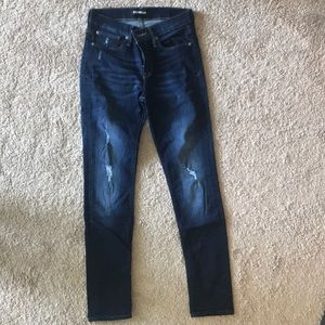 Dark wash denim skinny jeans